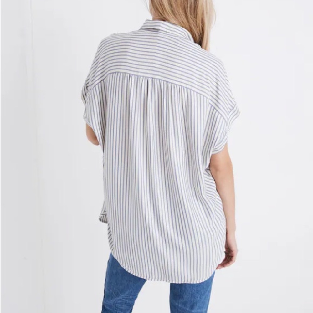 Madewell Central Shirt in Dalton Blue and White Stripe - Picture 2 of 10